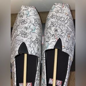 MARVEL X TOMS men’s shoe size 12